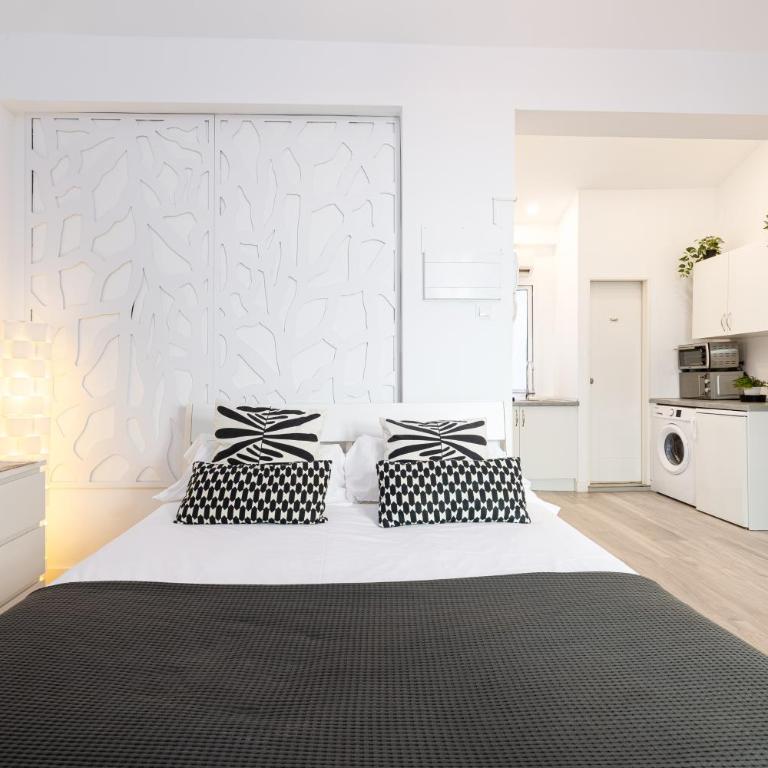 H2M Hiniestrosa Studio french Balcony AACC WIFI - Estudio - 8