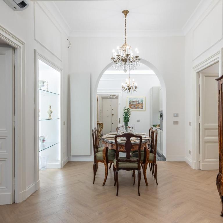 Vista su Campo de Fiori - Appartamento con 3 Camere da Letto - 1