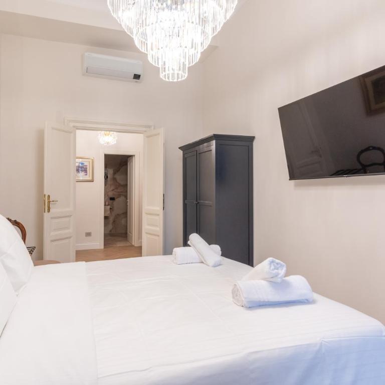 Vista su Campo de Fiori - Appartamento con 3 Camere da Letto - 16