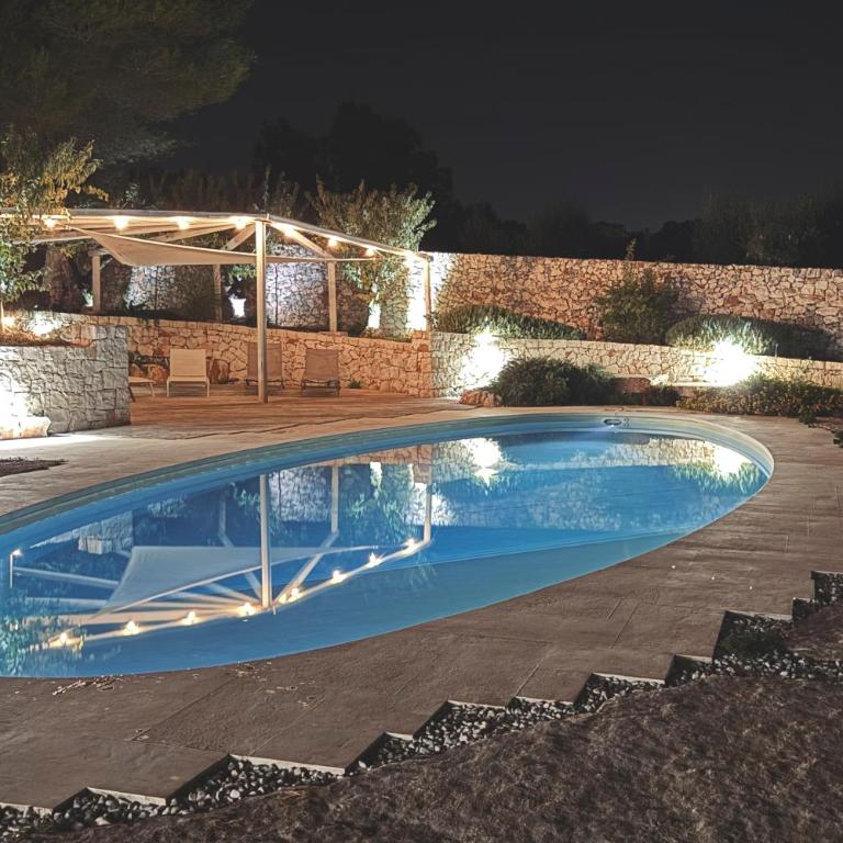 Dimora Il Mandorlo con jacuzzi riscaldata - Villa with Private Pool and heated jacuzzi - 54
