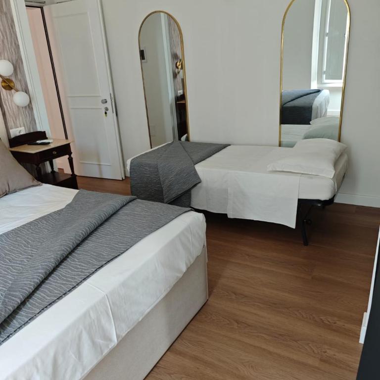 Maison Romana Trastevere Suites - Camera Tripla Deluxe - 6