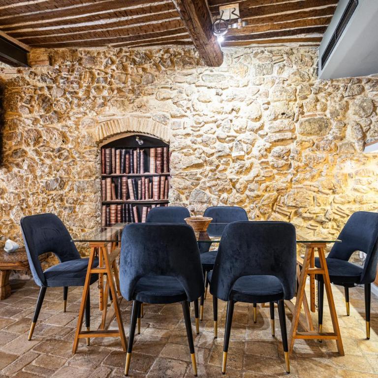 Triplex 150m2 coeur vieille ville - Appartement 3 Chambres - 8
