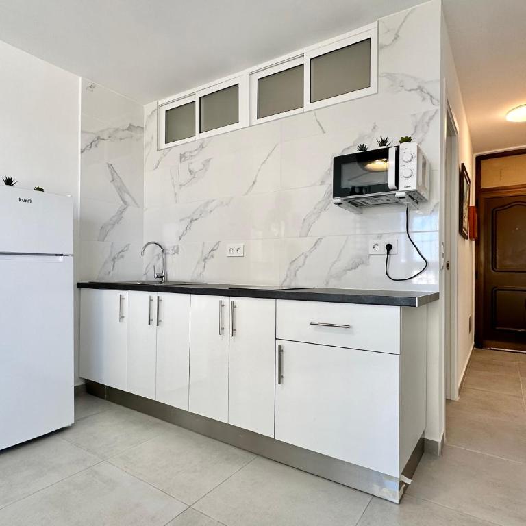 Torres de Yomely - M2C - Apartamento de 2 dormitorios con vistas a la piscina - 16
