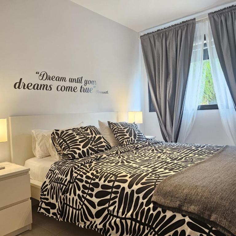 Hortensia Suites Apartments, Los Cristianos, Tenerife - Apartamento de 2 dormitorios con balcón - 24