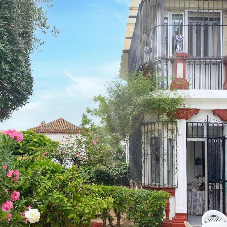 Gorgeous Home In Malaga - Casa Vacacional de 3 dormitorios - 1