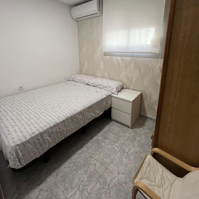 Casa Pagan - Three-Bedroom House - 9