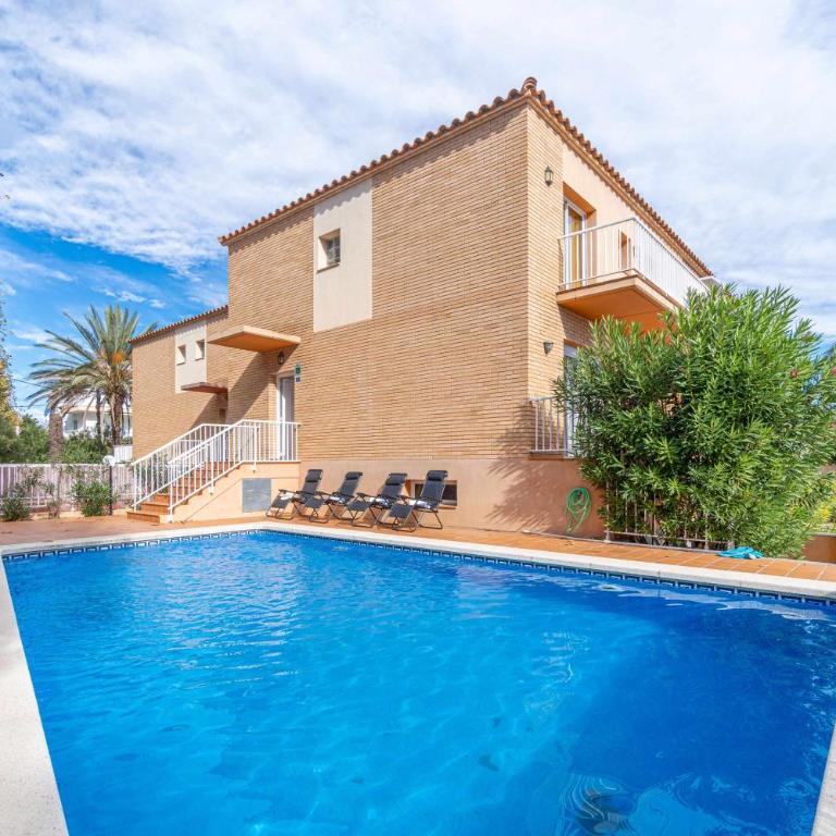 Jouvacations Villa Freser 1 con piscina comunitari - Casa de 4 dormitorios - 7