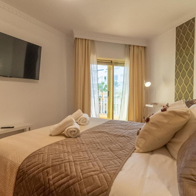 Apartamento Sofia Fuengirola vistas al Mar Atardeceres Mágicos - Three-Bedroom Apartment with Sea View - 35