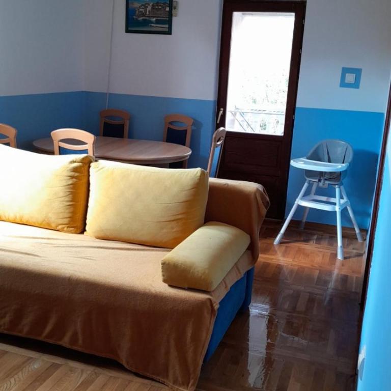 Plavi apartman Airport - Apartman - 13