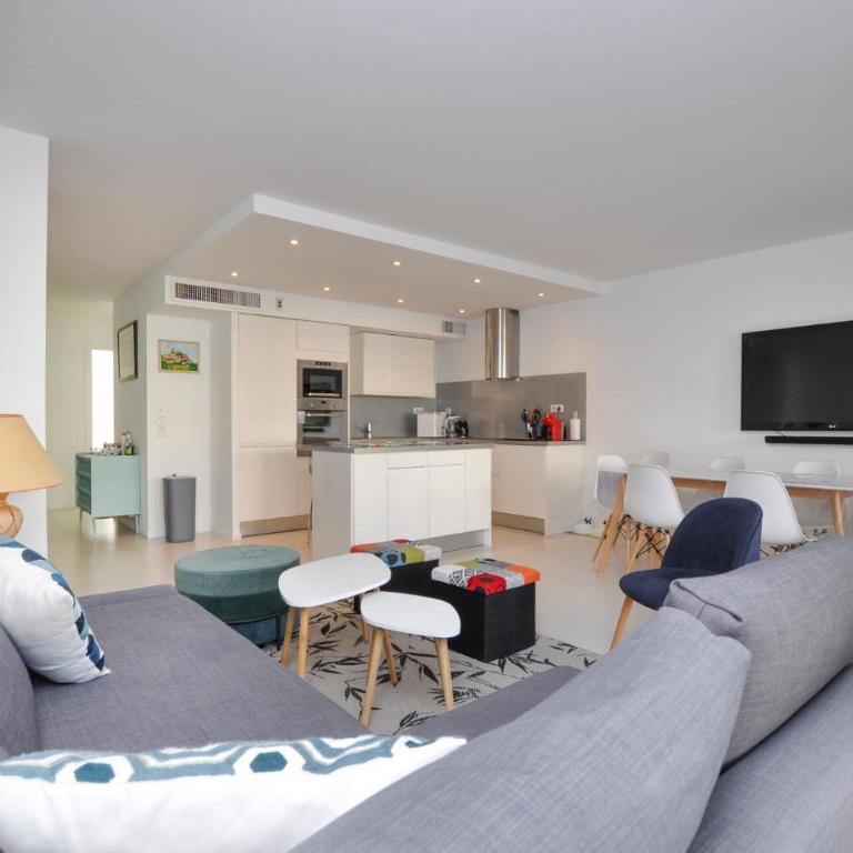Beautiful Apartment In Antibes With Wifi - Appartement 2 Chambres - 3