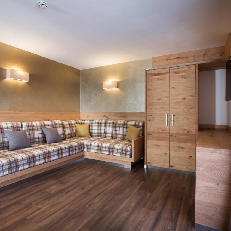 Chalet Marcora - Suite con Balcone - 10