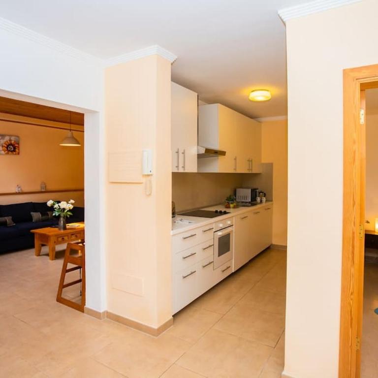 Villa Aleksandra Spacious for 8 guests, Heated Pool, Mountain Views - Casa de 4 dormitorios - 40