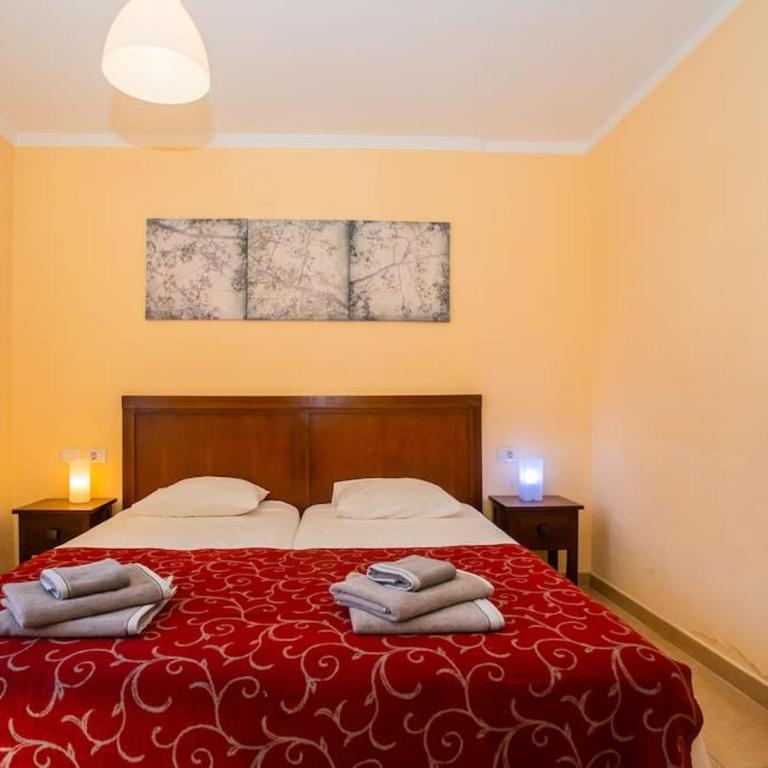 Villa Aleksandra Spacious for 8 guests, Heated Pool, Mountain Views - Casa de 4 dormitorios - 43