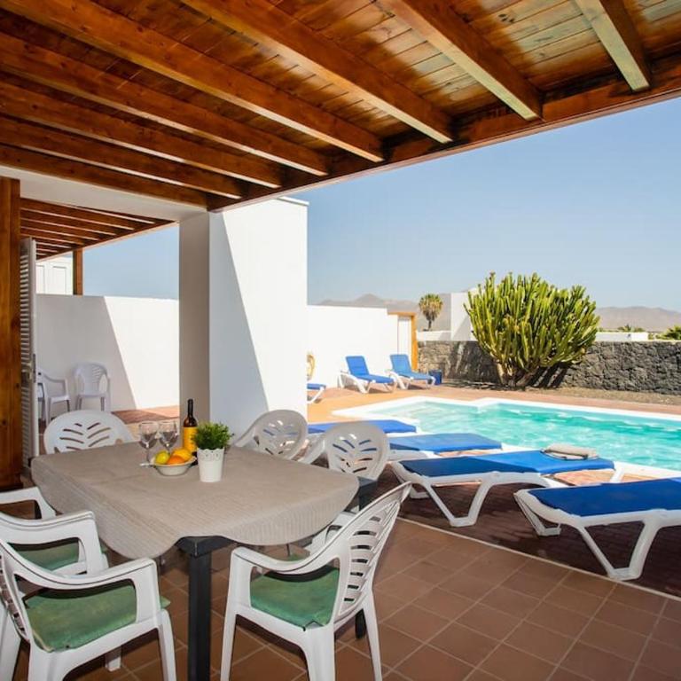 Villa Aleksandra Spacious for 8 guests, Heated Pool, Mountain Views - Casa de 4 dormitorios - 54