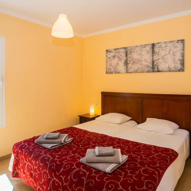 Villa Aleksandra Spacious for 8 guests, Heated Pool, Mountain Views - Casa de 4 dormitorios - 71