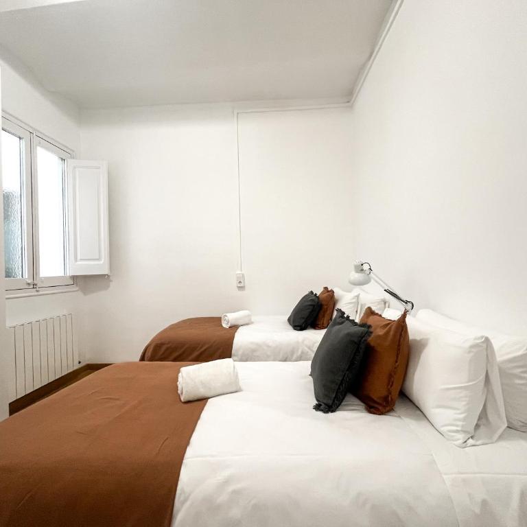 Cycle haven apt in Girona center - Apartamento de 3 dormitorios - 35
