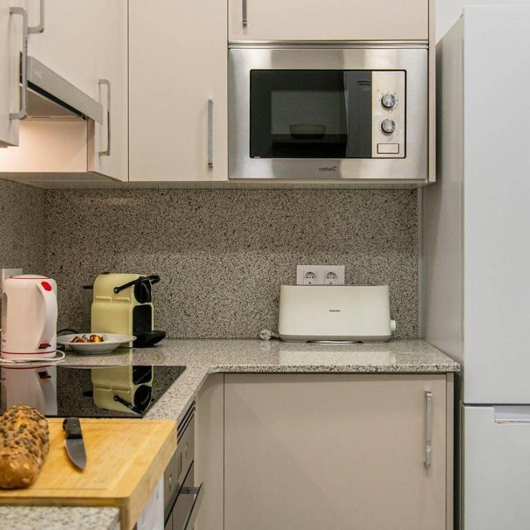 Cycle haven apt in Girona center - Apartamento de 3 dormitorios - 47