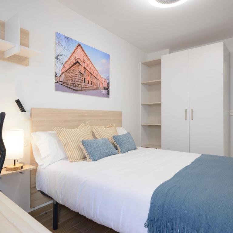Molinos de la Alhambra - Two-Bedroom Apartment with Terrace - 3