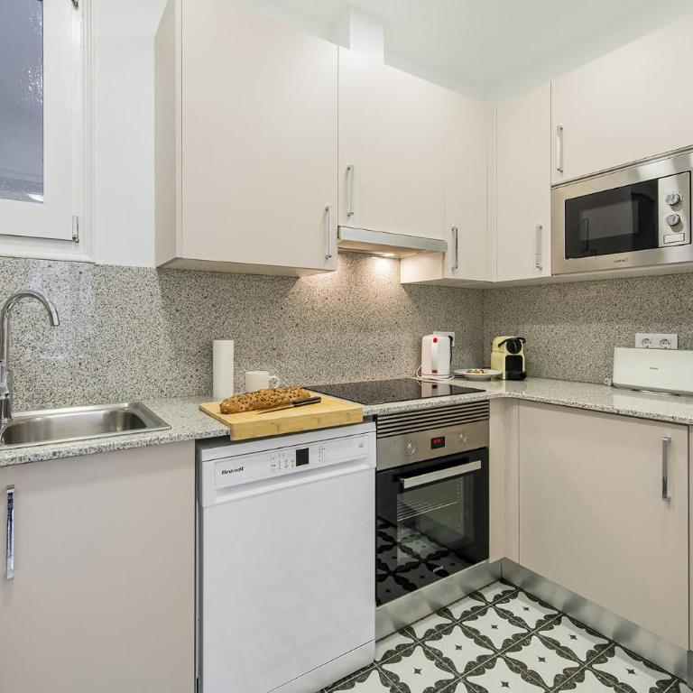 Cycle haven apt in Girona center - Apartamento de 3 dormitorios - 17