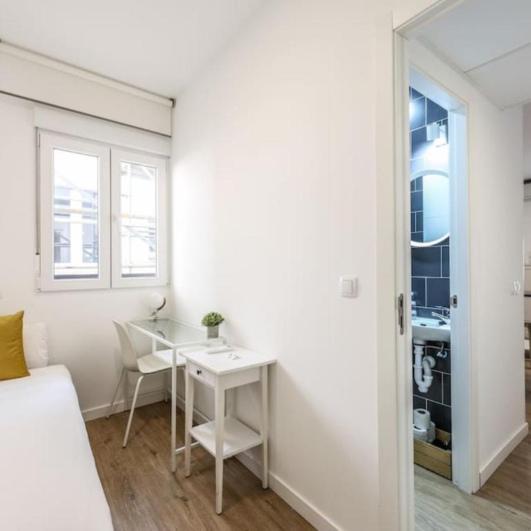 Urban Quiet in Madrid - Just relax & enjoy - Three-Bedroom Apartment - 5