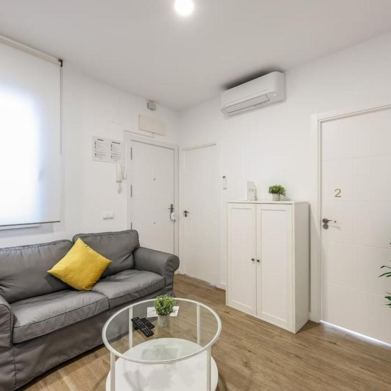 Urban Quiet in Madrid - Just relax & enjoy - Three-Bedroom Apartment - 7