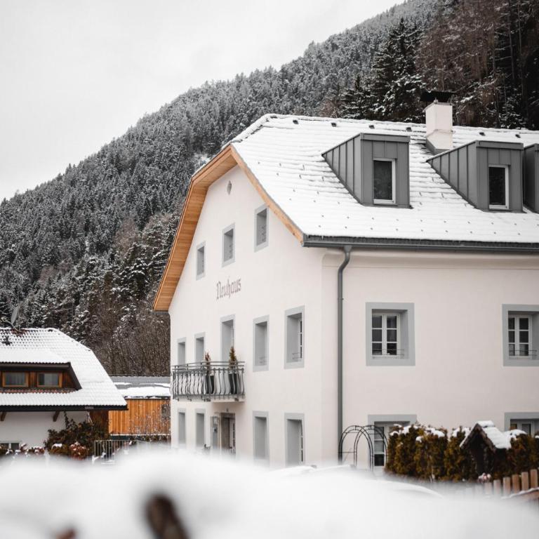 Apartments, Guest House & historic Chalet Neuhaus - Appartamento con 1 Camera da Letto e Vista Montagna - 2