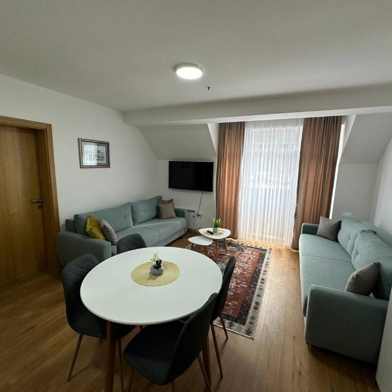 Sunčani breg resort & spa - Apartment - 14