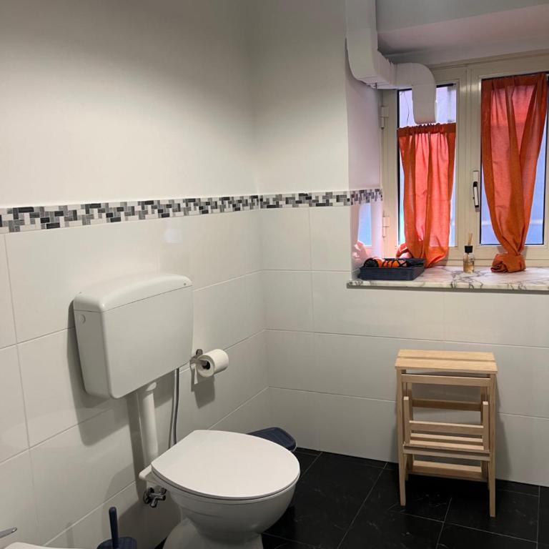 Terrazza Santa Chiara - Large Double Room with Balcony and Private External Bathroom - 4