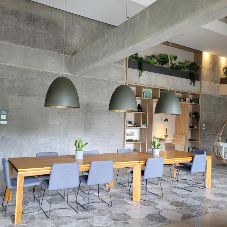 Apartaestudio cerca a Corferias y Embajada EEUU - Apartamento de 1 dormitorio - 25
