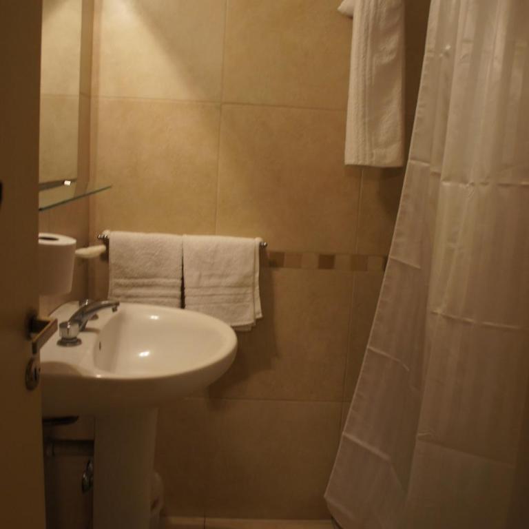 Hotel Urca - Habitación Doble - 1 o 2 camas - 4