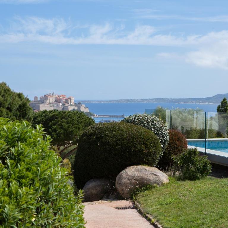 La Villa Calvi - Chambre Standard - Vue sur Mer - 2