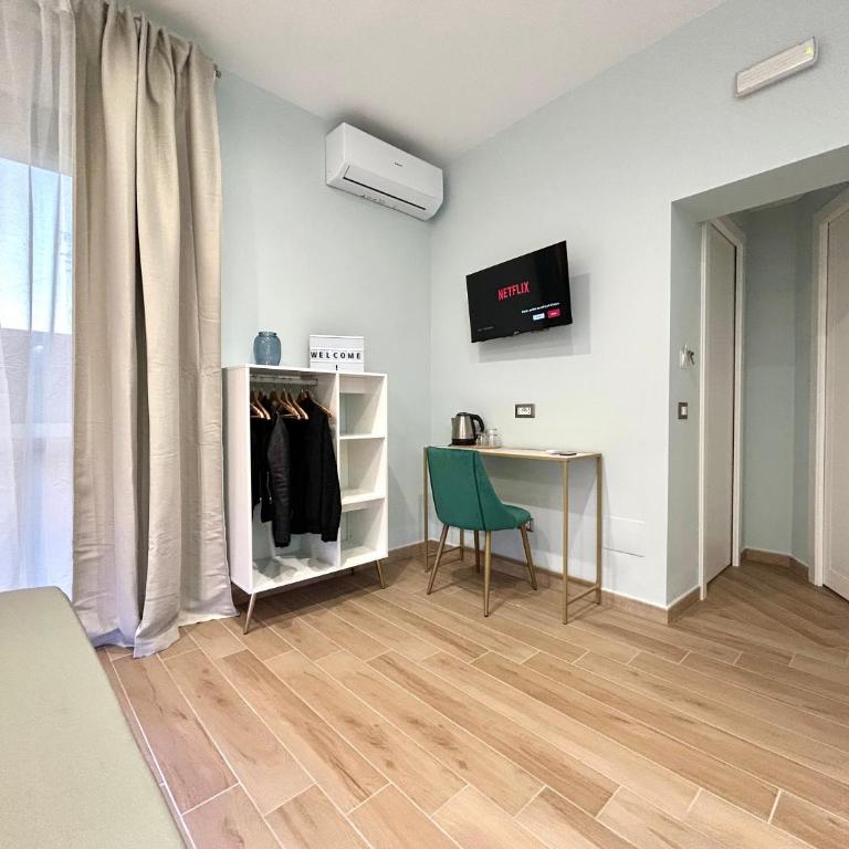 The Rooms of Wonders - Camera Matrimoniale con Balcone - 10