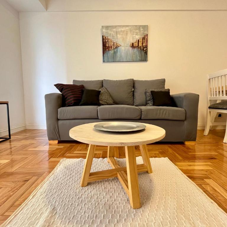 Departamento céntrico en Lomas de Zamora - Apartamento de 1 dormitorio - 2
