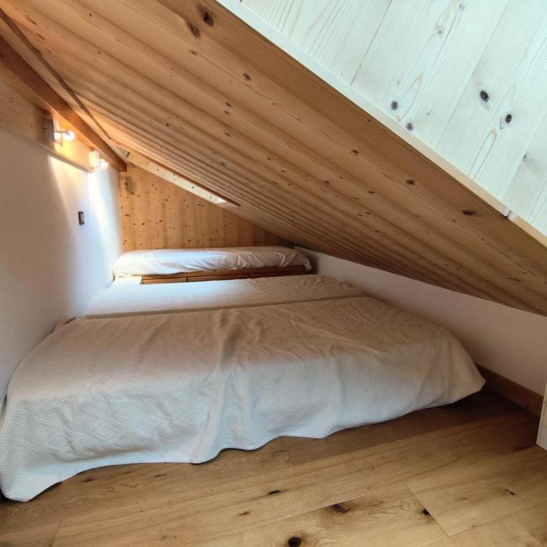 Résidence L'arolaz N°1 - Appartement skis aux pieds 7 personnes dans le centre de Méribel MAE-7111 - Appartement - 6