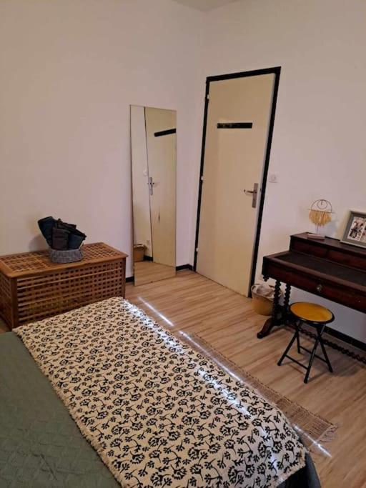 Escapade confort chez Mel à Avignon - Two-Bedroom Apartment - 23