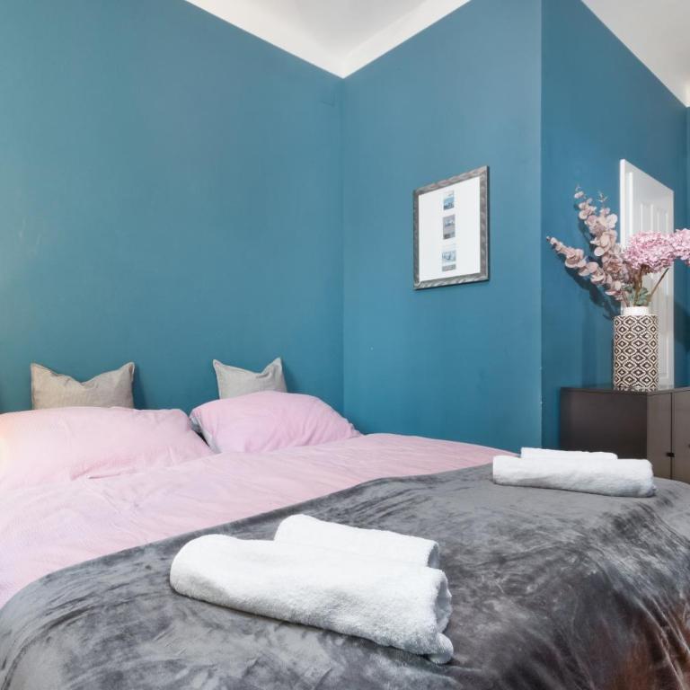 Zentral - Gartenblick - Netflix - Waschmaschine - Deluxe Apartment mit 1 Schlafzimmer und Gartenblick - 14