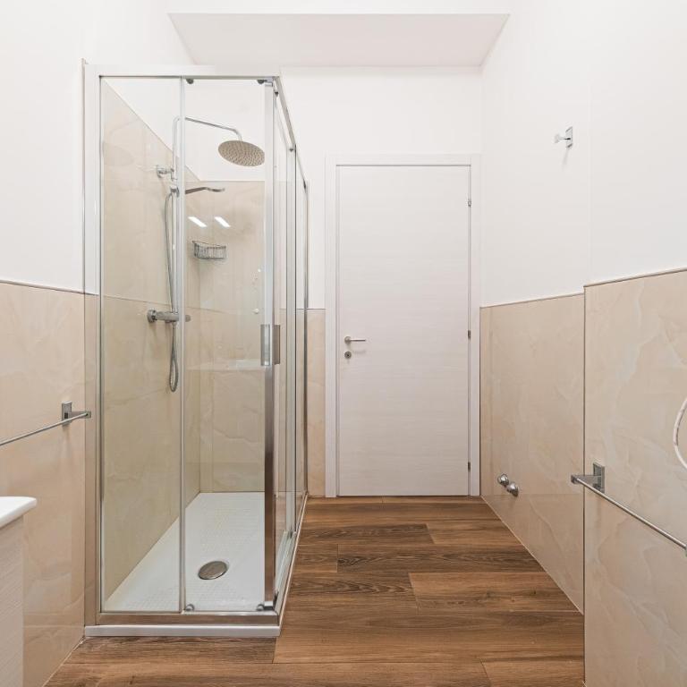 New - Venturini Suites in Bologna Centre - Deluxe King Room - 15