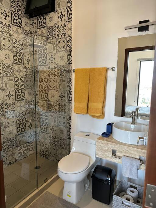 Cómodo departamento en Mazatlán - Two-Bedroom Apartment - 25