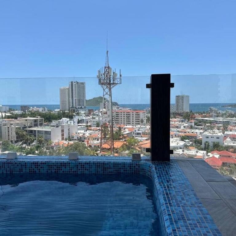 Cómodo departamento en Mazatlán - Two-Bedroom Apartment - 43