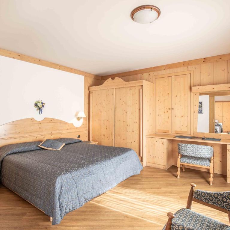 Hotel San Martino - Camera Familiare (2 Adulti + 2 Bambini) - 2