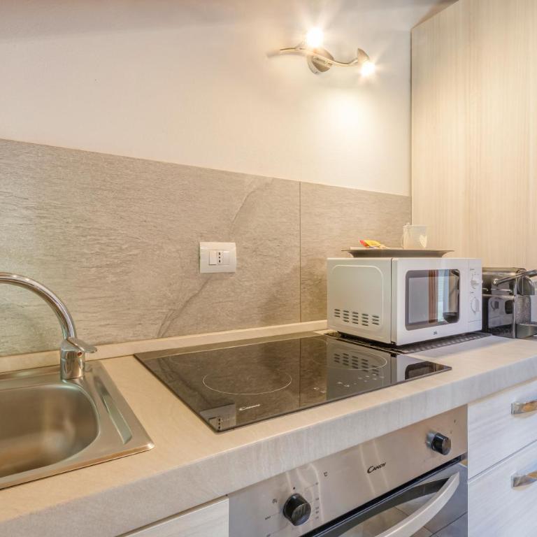 Stazione a 200m - Centro - Easy Parma Stay - One-Bedroom Apartment - 11