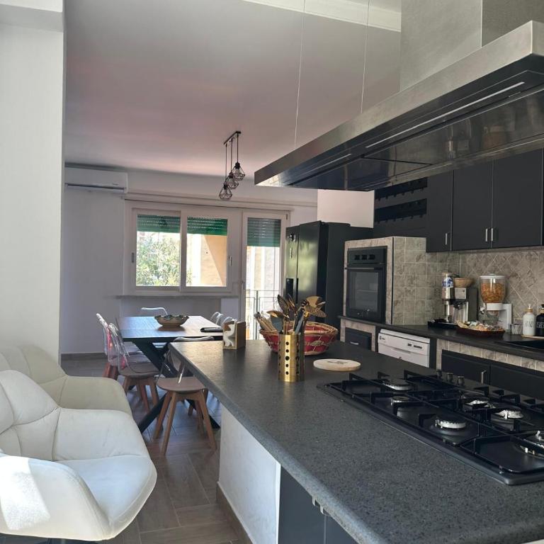 Addaura Luxury Apartment - Appartamento con 3 Camere da Letto e Vista Mare - 6
