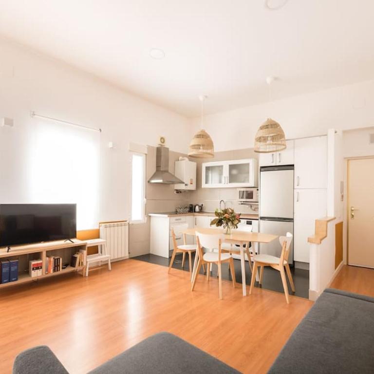 Modern Loft in Madrid Río - Style and Comfort - Manzanares - One-Bedroom Apartment - 4