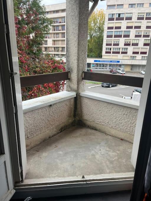 Au calme Proche centre ville, jardin et commodités - Appartement 1 Chambre - 9