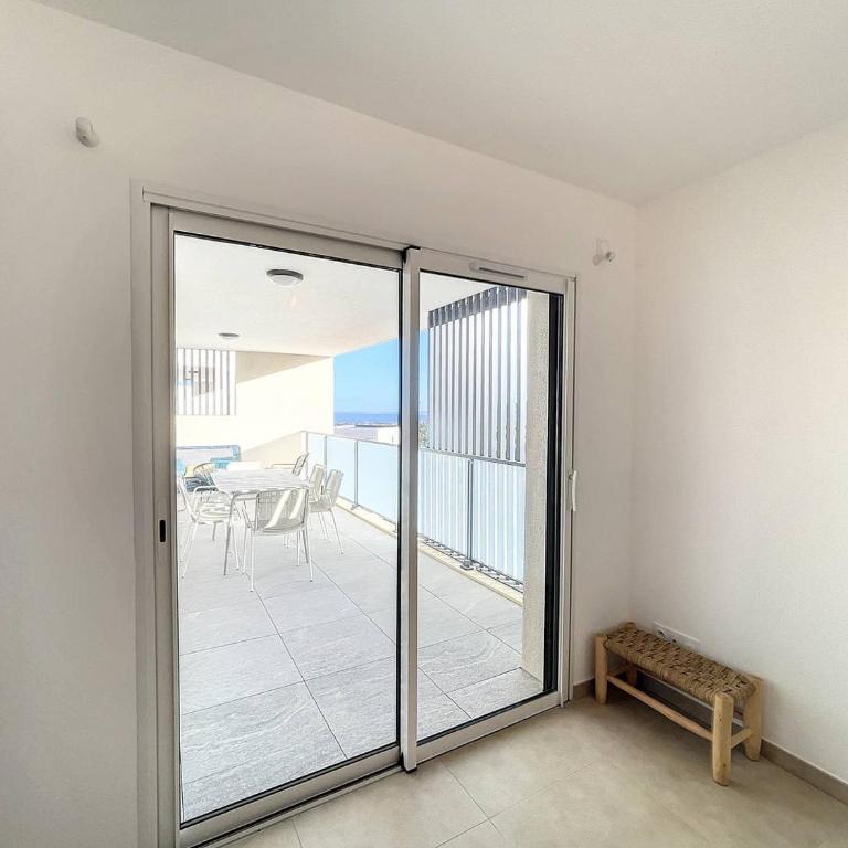 Appartement T3 dans une résidence neuve - Two-Bedroom Apartment with Sea View - 5