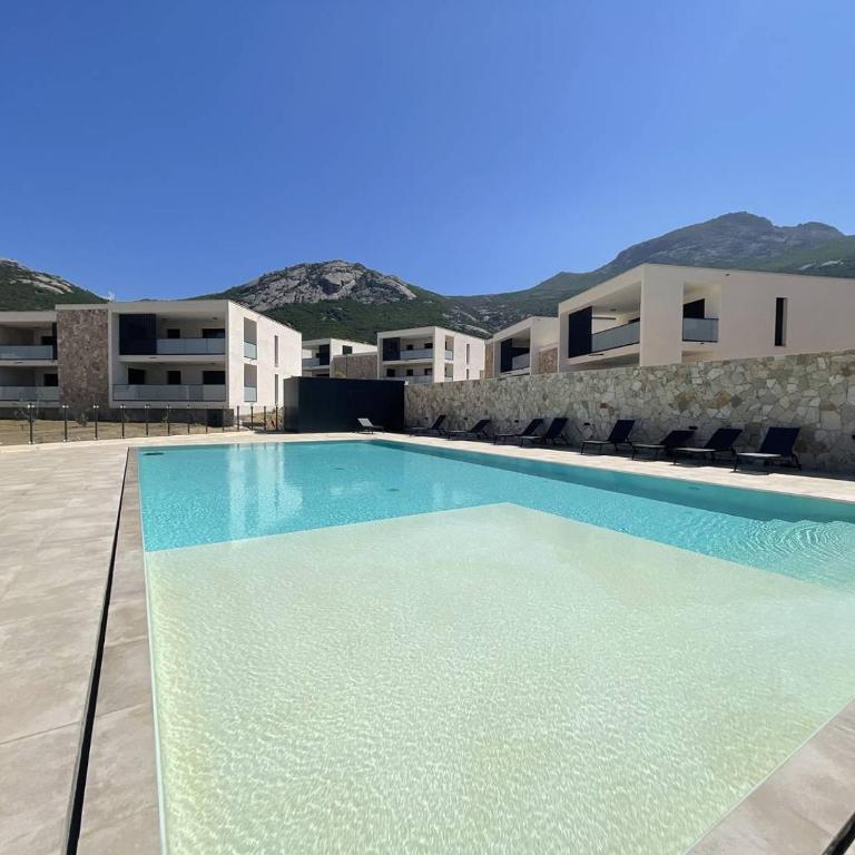 Magnifique T2 vue sur la baie de Calvi - One-Bedroom Apartment with Sea View and Terrace - 11