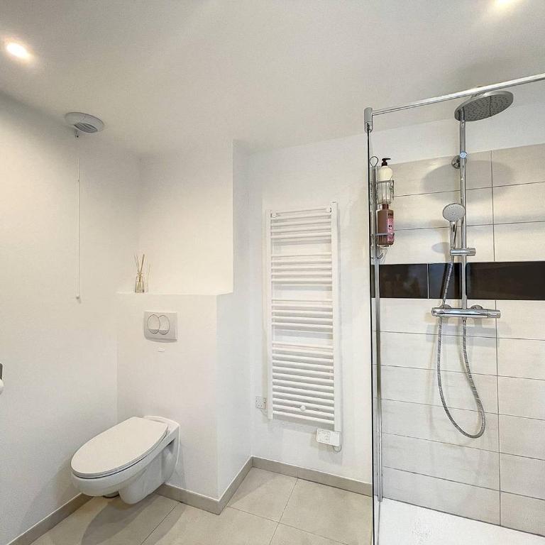 Appartement T2 dans une résidence avec piscine - Appartamento con 1 Camera da Letto, Vista Mare e Terrazza - 5