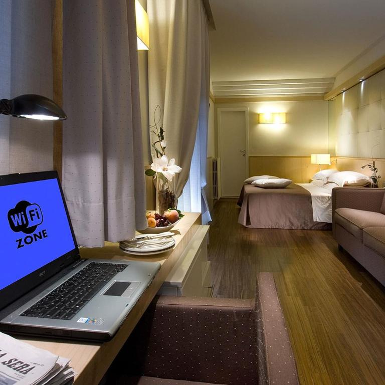 Hotel Sarti - Comfort Family Room - No Sea View - 6
