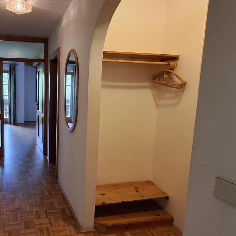 Ferienwohnungen Schloss Wasserleonburg - Apartment mit Balkon - 3