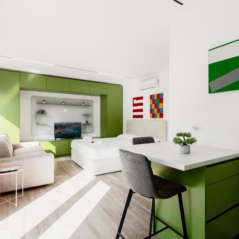 Home Sofia Room 3 -Love Couples -By EasyLife Swiss - Appartamento con 1 Camera da Letto - 1
